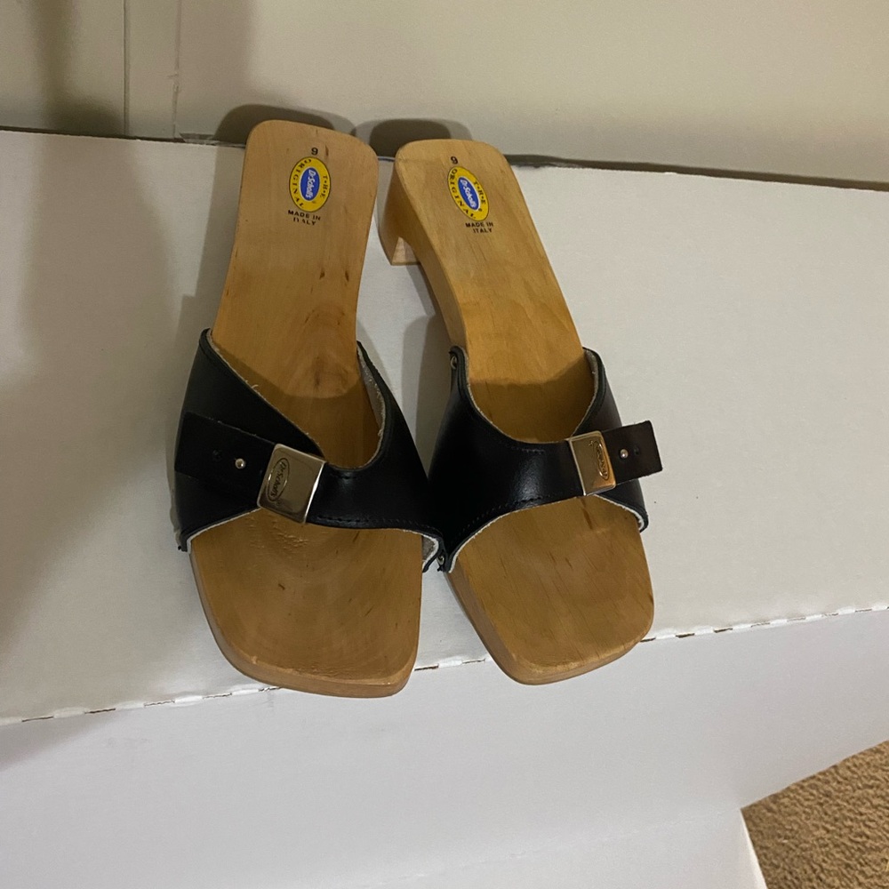 Dr. Scholl's Black Leather Wooden Clog Mules